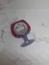 Décapsuleur en forme de verre